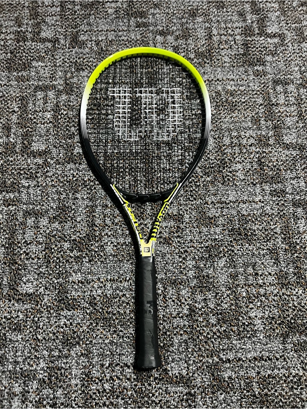 Wilson Tennis Racket OS500 Oversize 121" Stop Shock Pads  3 3/8”